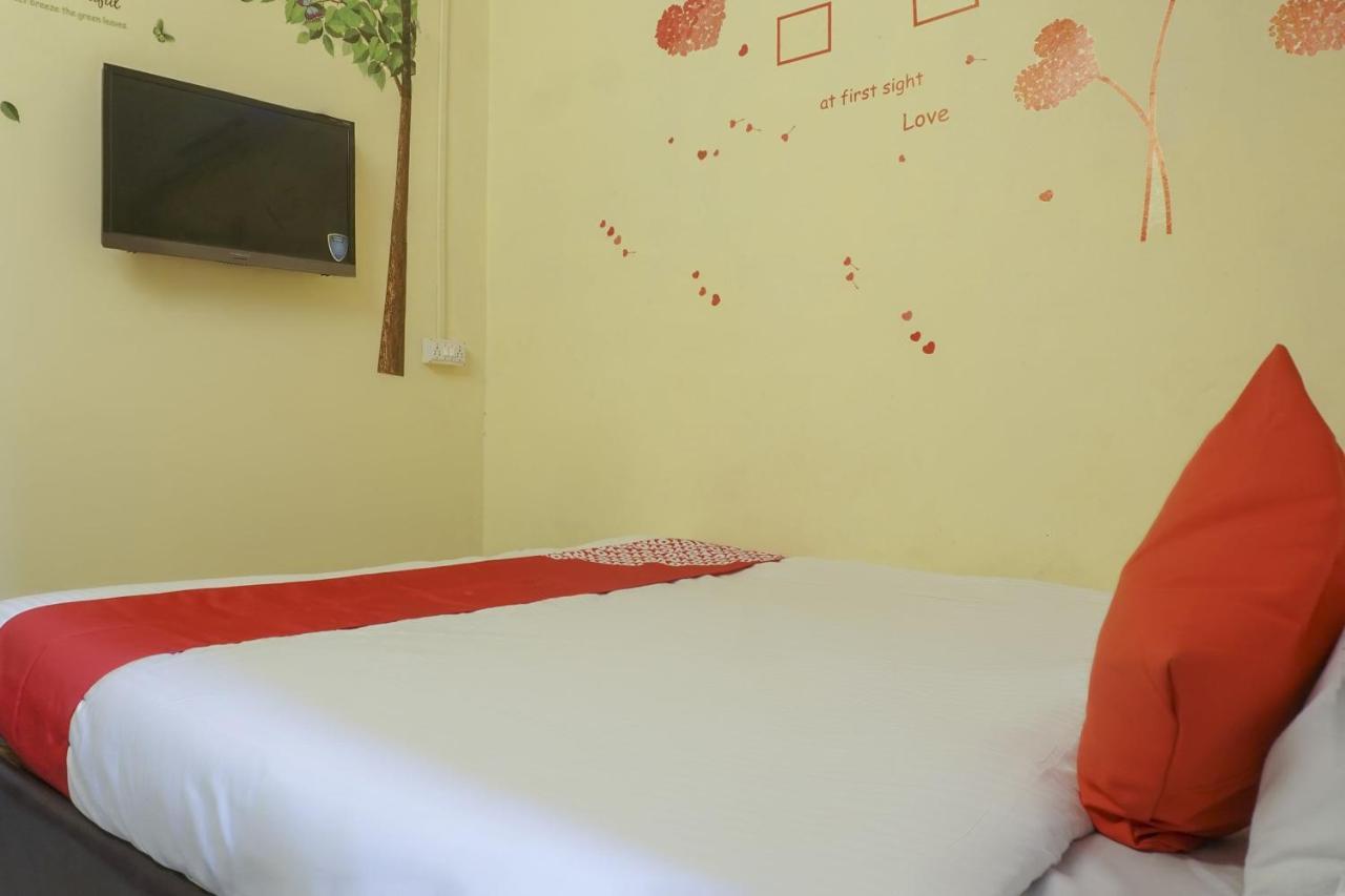 Hotel O R K Hotel Pimpri-Chinchwad Ngoại thất bức ảnh