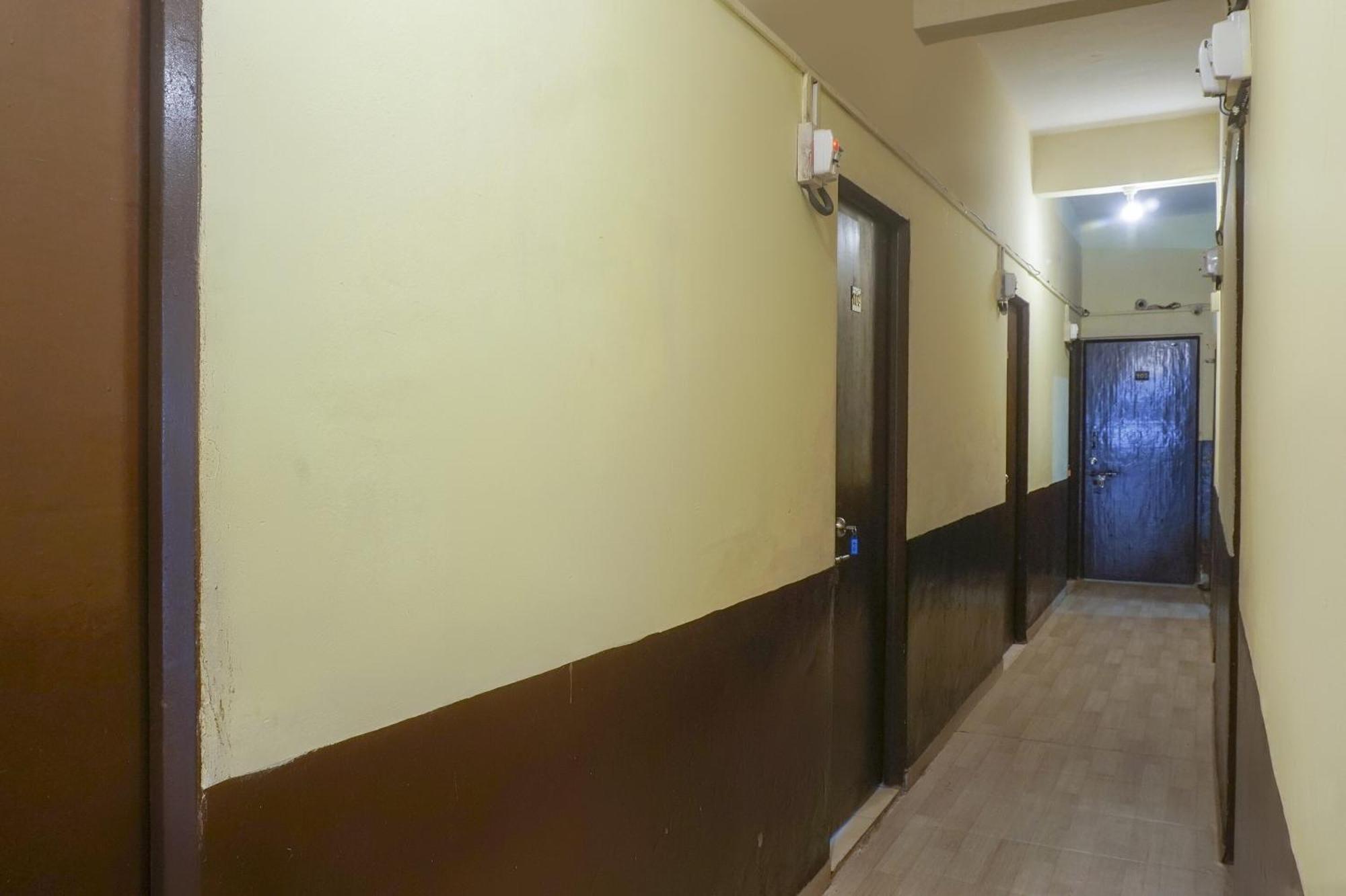 Hotel O R K Hotel Pimpri-Chinchwad Ngoại thất bức ảnh