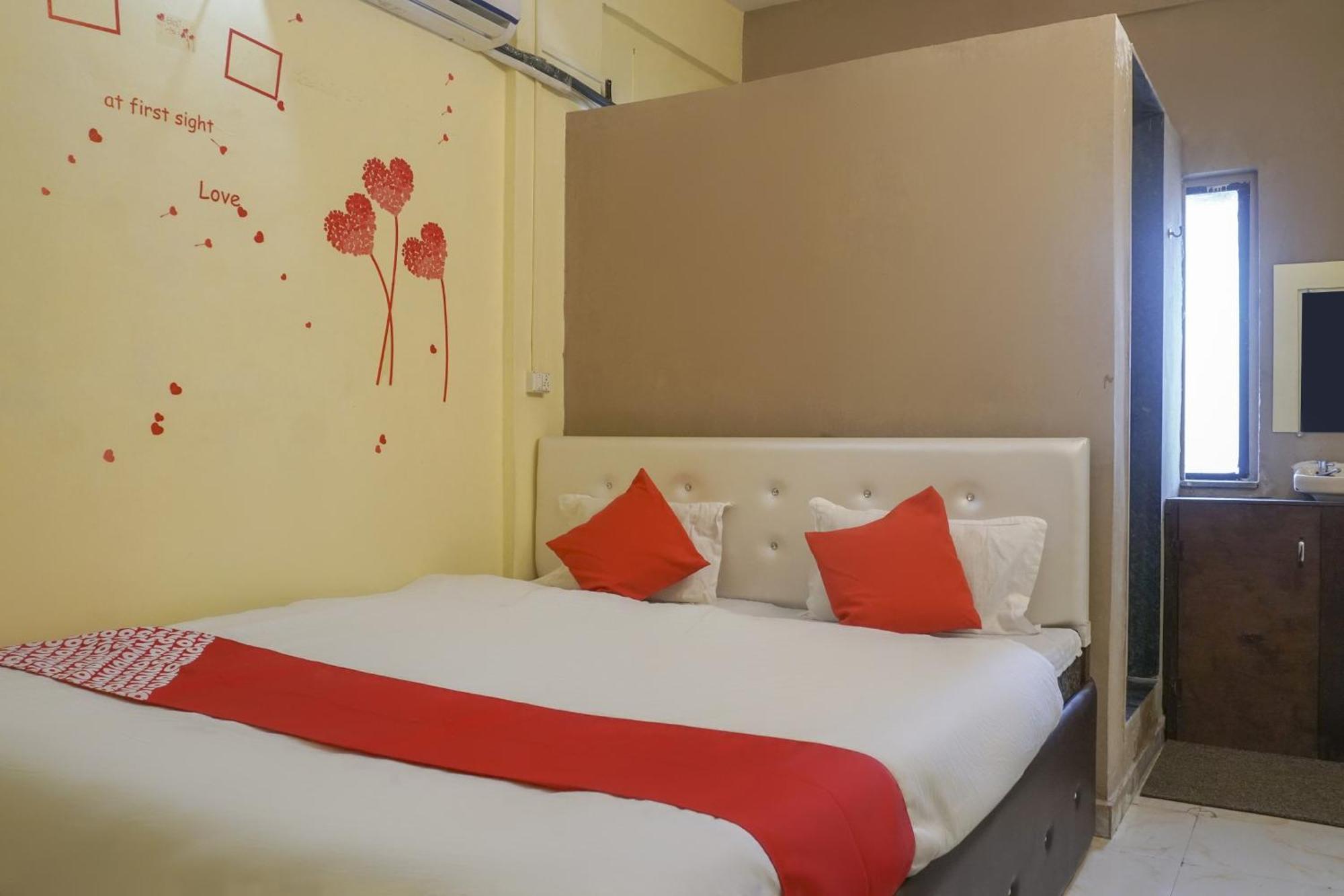 Hotel O R K Hotel Pimpri-Chinchwad Ngoại thất bức ảnh