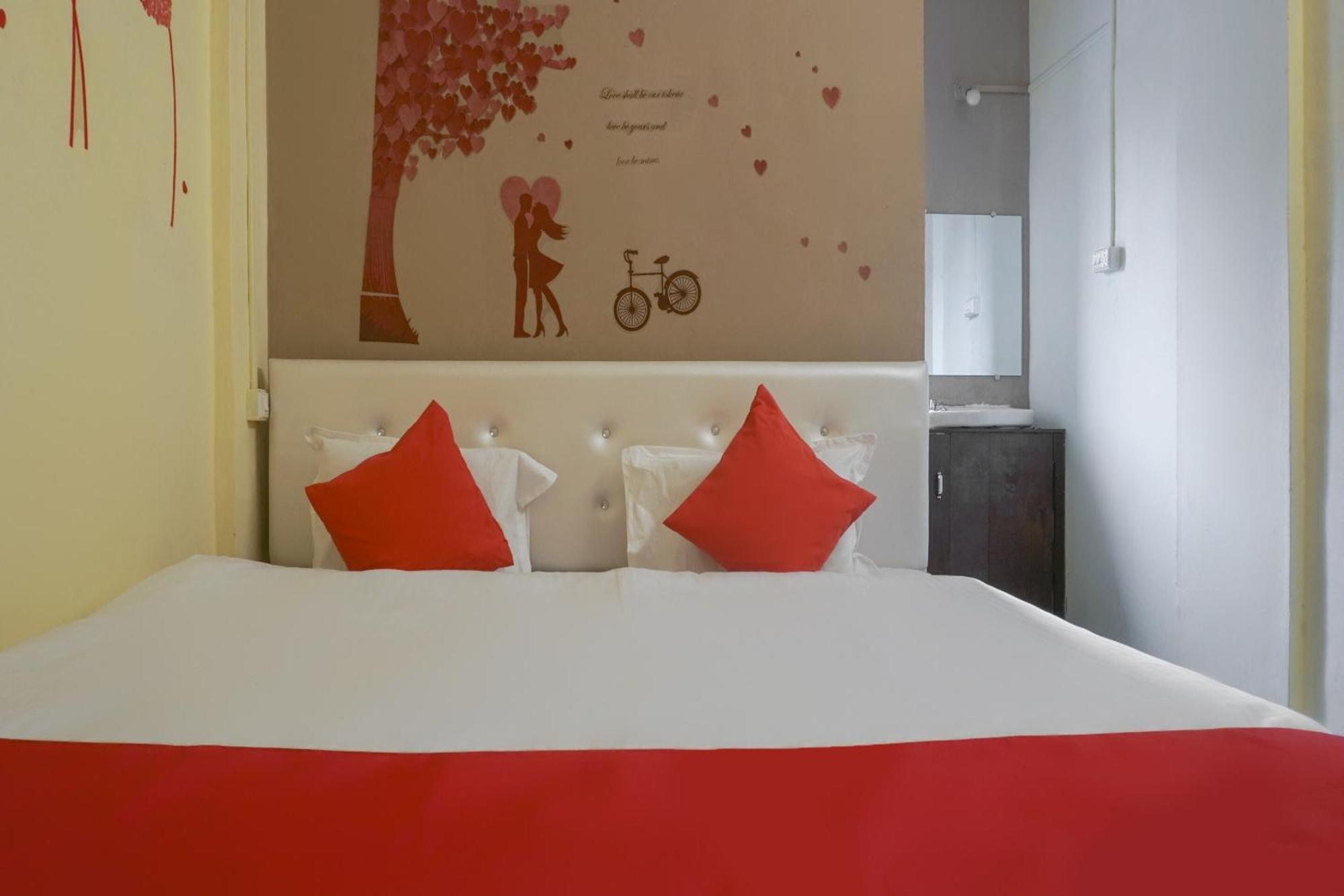 Hotel O R K Hotel Pimpri-Chinchwad Ngoại thất bức ảnh